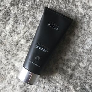 MONAT BLACK CREAM SHAVE